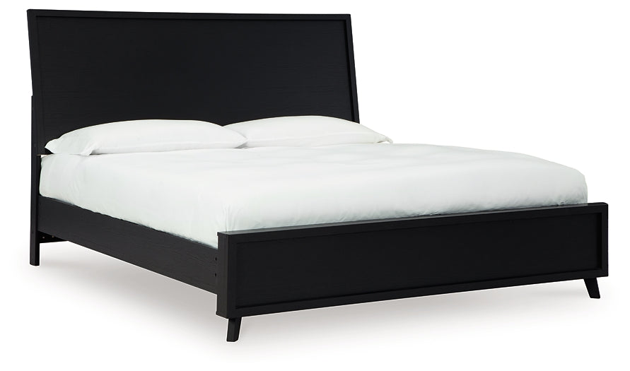 Danziar King Panel Bed with Mirrored Dresser and Chest