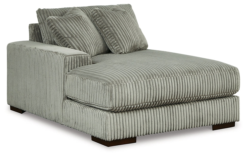 Lindyn 3-Piece Sectional with Double Chaise